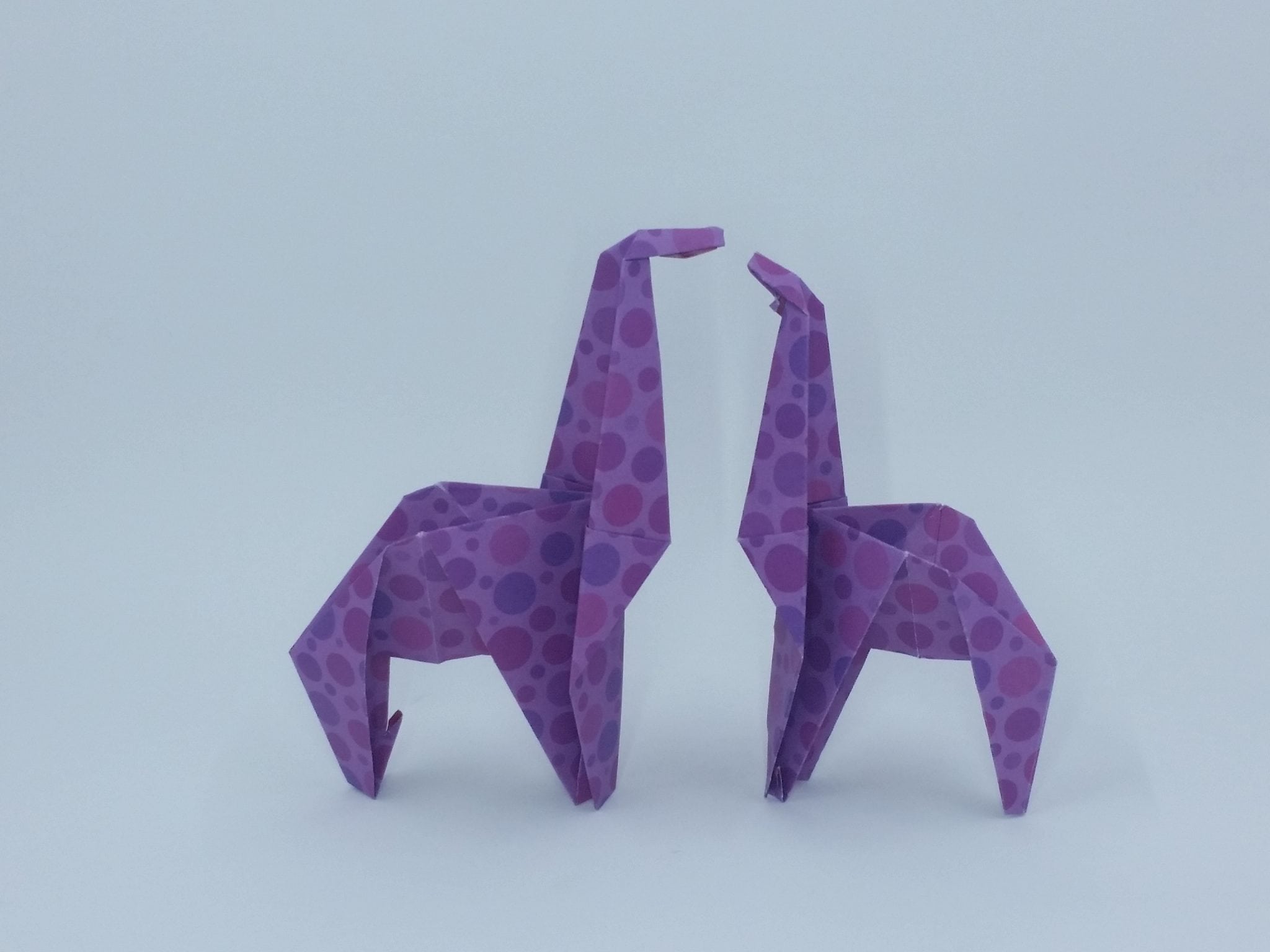 make an origami giraffe | Favemom.com